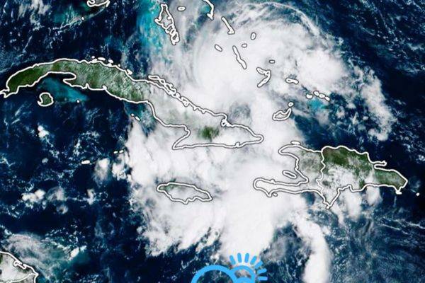 Humberto se fortalece como huracán en el Atlántico y podría alcanzar categoría mayor