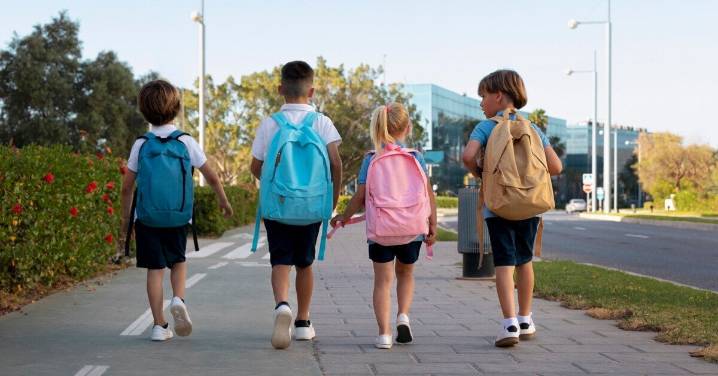 Ya puedes desgravarte en el IRPF los gastos de la vuelta al cole si vives en Aragón