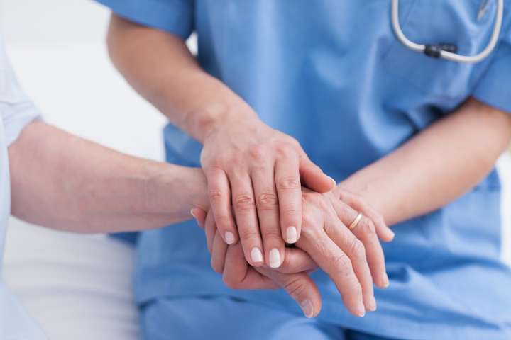 «Se necesitan enfermeras especialistas en salud mental»