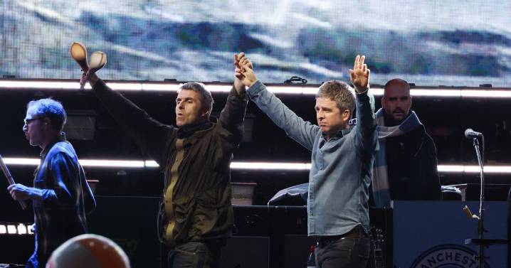 "Magical" Oasis are unifying the world say support act Cast