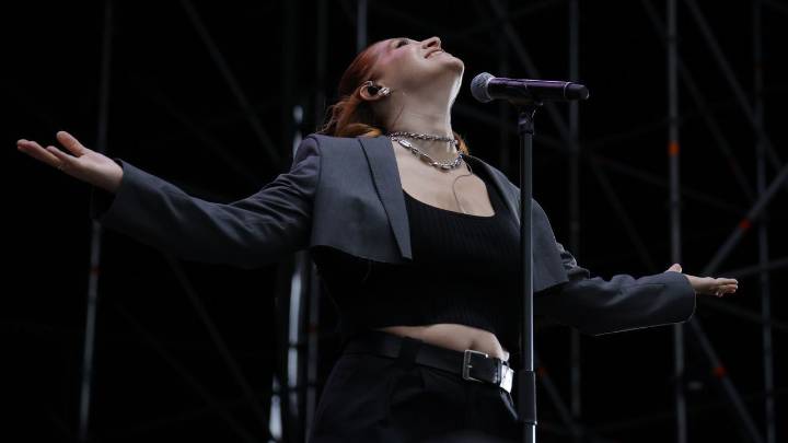 Recorda Fest culmina con la vibrante reaparición de Leire Martínez en solitario