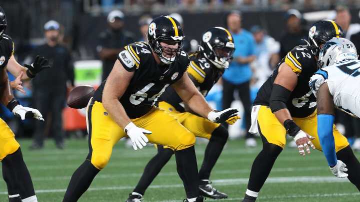 Steelers OL Max Scharping tore his ACL in Wednesday's practice