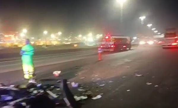 Accidente en la Autopista La Plata: quién era y qué se sabe del motociclista que murió tras chocar con un camión