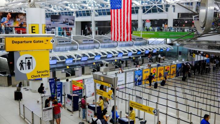 El permiso para viajar a EE.UU. desde países con exención de visa se duplicará a US$ 40