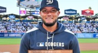 Miguel Rojas gana Premio Roy Campanella