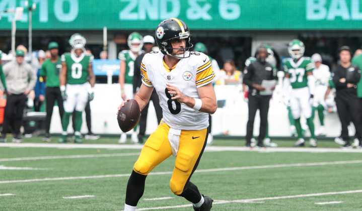 Como si fuera la primera vez: Aaron Rodgers se luce la victoria de Pittsburgh Steeleres ante New York Jets