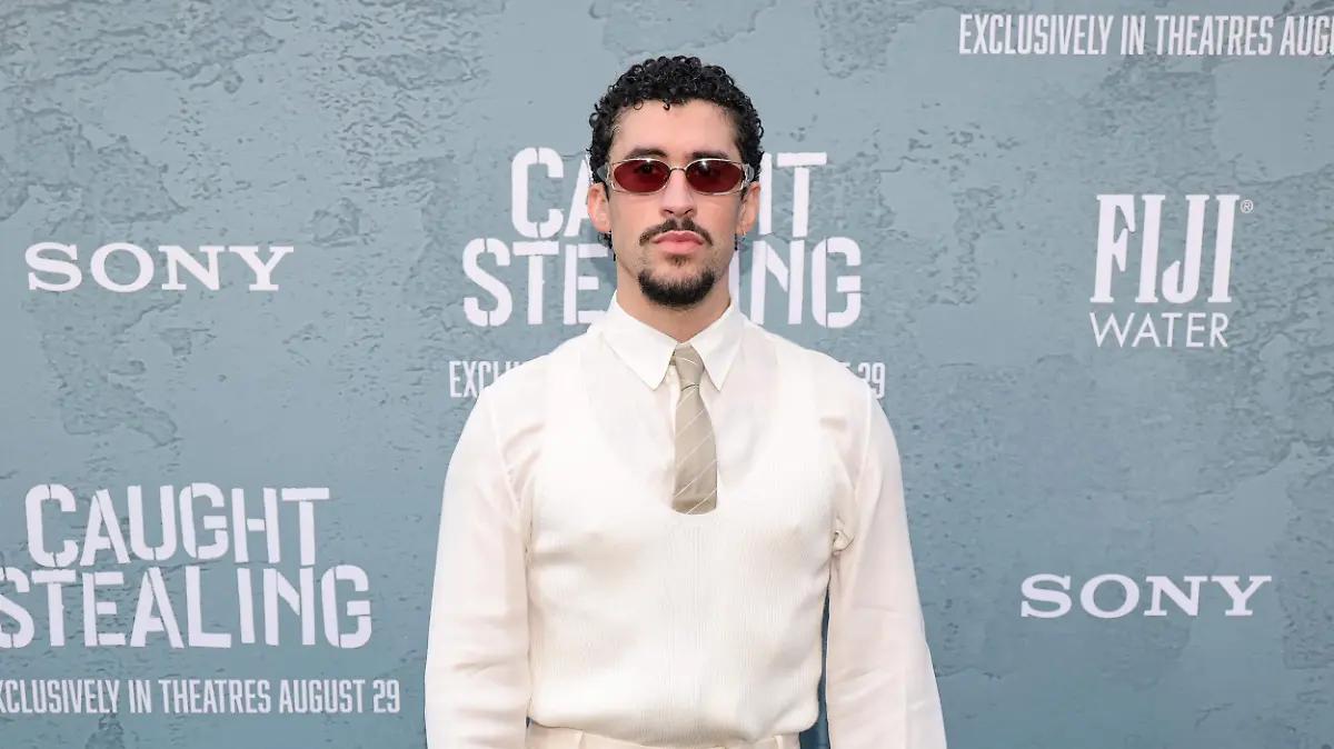Bad Bunny revela porqué no incluyó a EU en su gira “Debí tirar más fotos”: maldito ICE