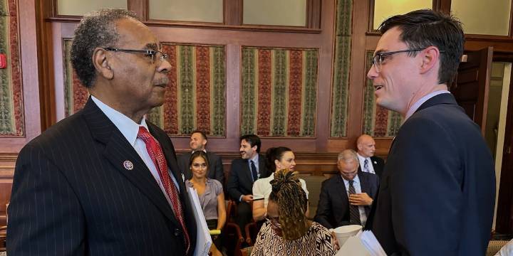 US Rep. Emanuel Cleaver faces off with Missouri lawmakers seeking to reshape his district