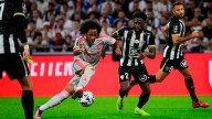 Lyon gana y es sublíder momentáneo en fútbol francés