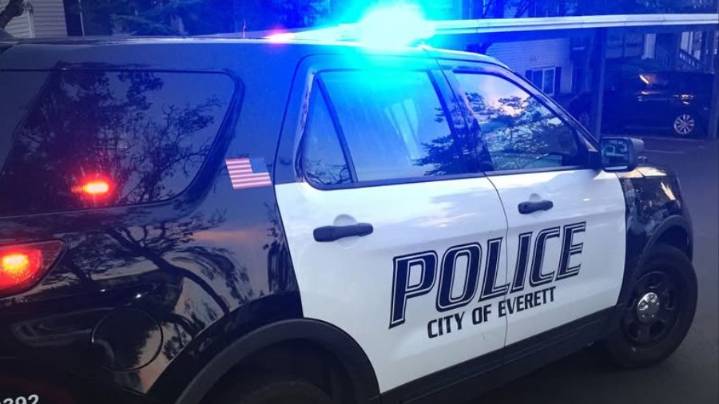 Everett police arrest 2 people suspected of trafficking, exploiting minors