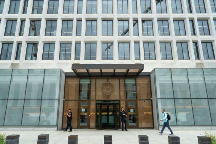 US rate futures raise odds of further easing in October after Fed cut rates by 25 bps