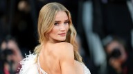 Vestidos para bodas en tendencia inspirados en el Festival de Cine de Venecia 2025