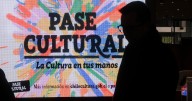 Cómo funciona el Pase Cultural de $50 mil para pagar entradas al cine, teatro, libros y más
