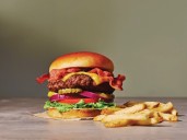 Applebee’s Brings Back National Cheeseburger Day $8.99 Deal