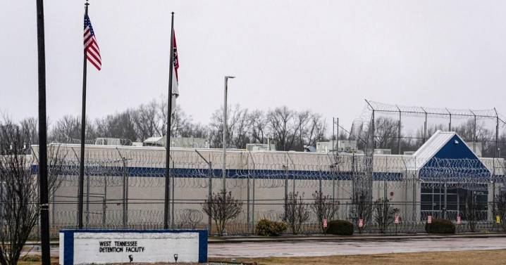 Immigrant detainees begin arriving at former prison in rural Tennessee town