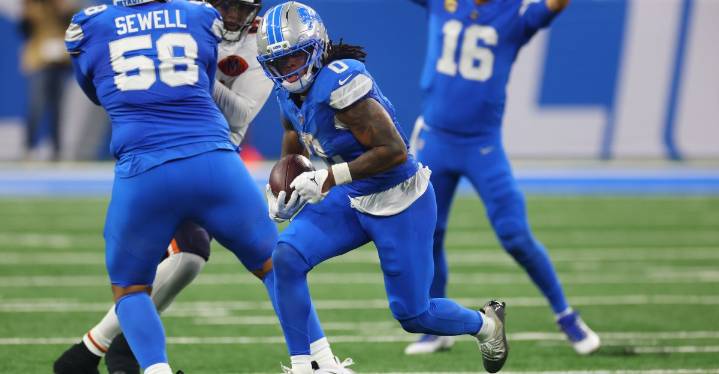 Lions coach praises effort plays you may have missed vs. Bears