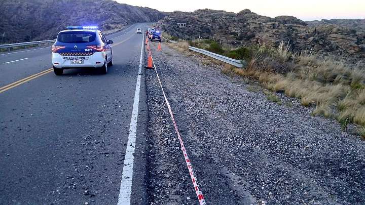 Accidente fatal en Altas Cumbres: murió un conductor tras despistar y caer por un barranco