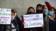 "Ley reembolso": senador propone que el Gobierno de México pague medicinas no surtidas