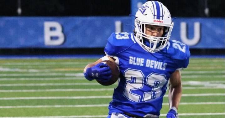 H.S. FOOTBALL: Torres, DiFranco head Geneseo/MM shutout win over O