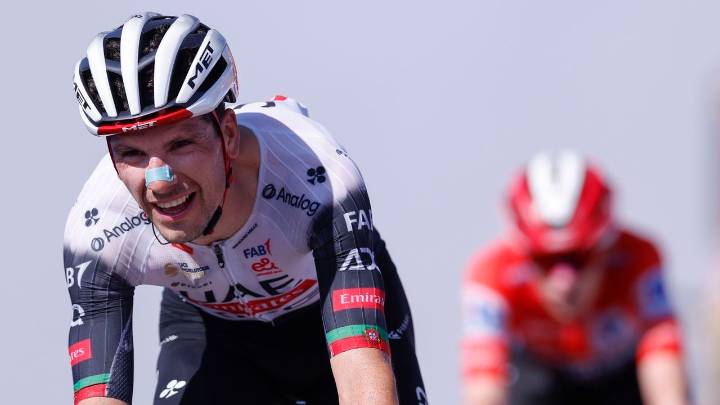 Almeida alisa el Angliru y reta a Vingegaard en la Vuelta a España