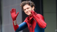 Tom Holland sufre conmoción cerebral y pausa temporal en rodaje de Spider