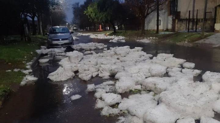 Cambian las alertas por lluvias y granizo de hoy: en qué zonas de Buenos Aires habrá tormentas este viernes