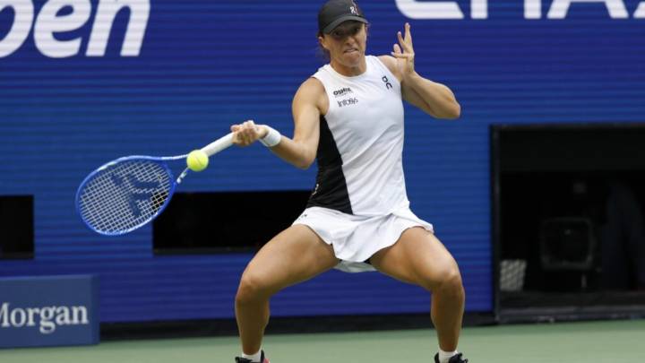 WTA Beijing Day 6 Predictions Including Iga Swiatek vs Camila Osorio