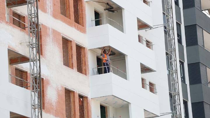 Calendario laboral de la construcción en Zaragoza 2025: todos los festivos hasta fin de año