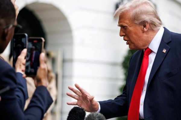 Trump deja abierta la posibilidad de atacar a los carteles dentro de Venezuela