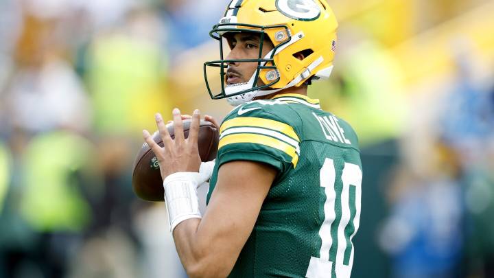 Packers march down field on first possession, take 7