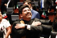 Morena a la Corte con Aguilar