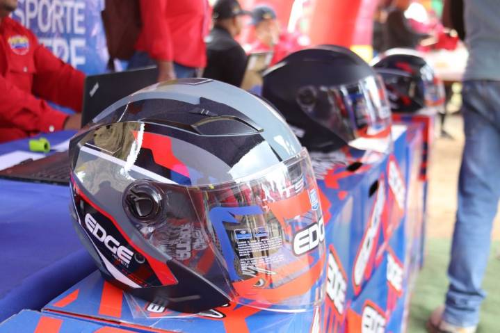 Ratifican el uso obligatorio del casco protector conforme a la normativa