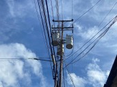 Inestabilidad en servicio eléctrico afecta a vecinos de El Caimito