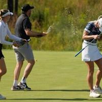 Hull wins LPGA Queen City title after Jeeno four