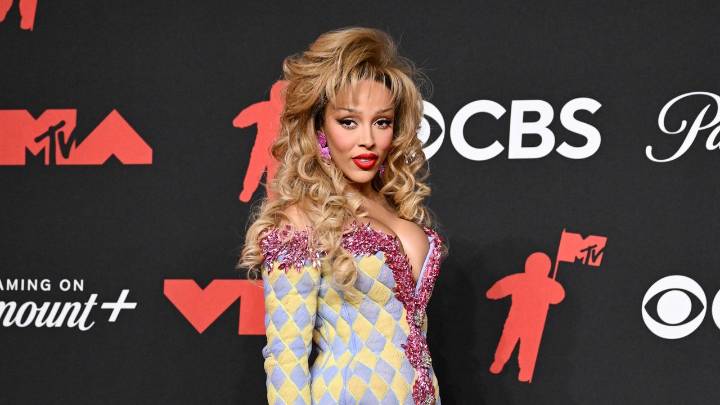 MTV VMAs 2025: los looks de las celebridades en la alfombra roja