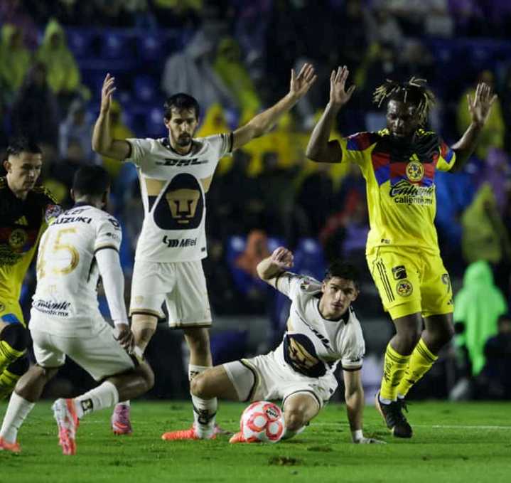 América deja sin garras a los Pumas