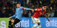 La Uruguay de Marcelo Bielsa visitará a Chile en el cierre de las Eliminatorias: hora, TV y formaciones