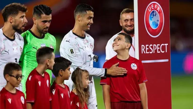 Cristiano Ronaldo tras cumplirle el sueño a un niño: "Ayer hice un nuevo amigo"