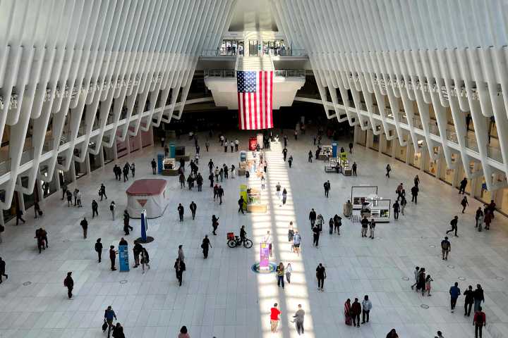 Una 'brecha de luz' solar en homenaje a víctimas del 11S atraviesa el Oculus de Nueva York