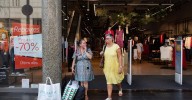 Las tiendas y centros comerciales de Barcelona dejarán de abrir los domingos a partir del 15 de septiembre