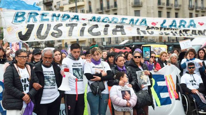 “Ninguna vida es descartable”: ‘Ni Una Menos’ marchó al Congreso