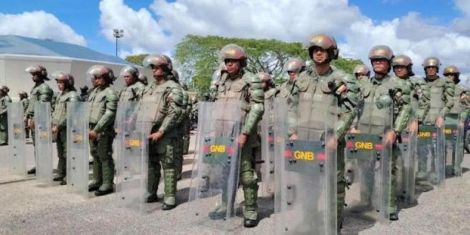 Qué tan grande es el Ejército de Venezuela para combatir a Estados Unidos