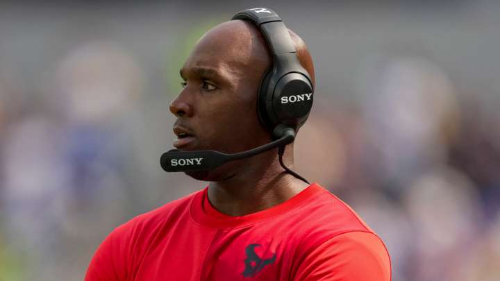 Texans HC DeMeco Ryans finding no solace in close calls amid 0