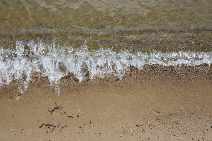 Northern Michigan toddler, 16 months, drowns in inland lake close to home