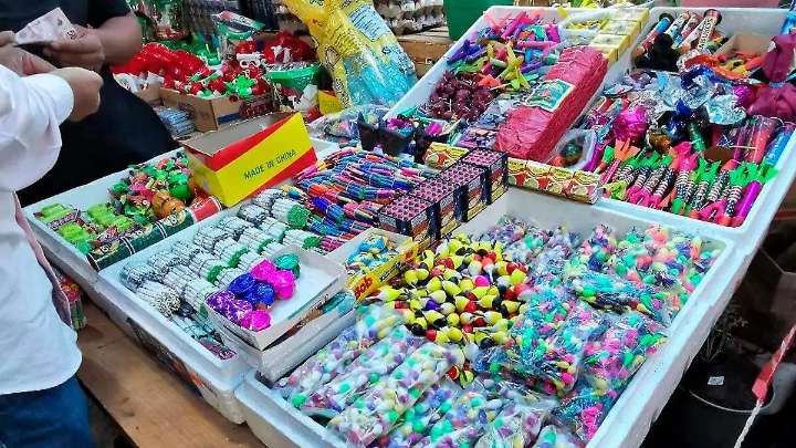Multas explosivas: esto pagarás por lanzar cohetes sin permisos en Puebla