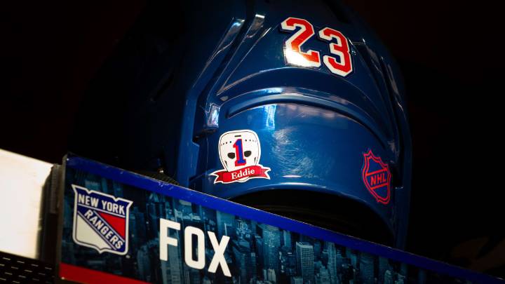 Rangers to honor Giacomin with helmet sticker
