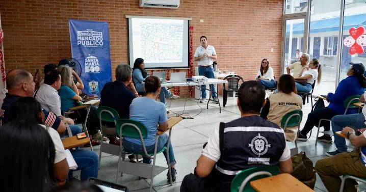 Alcalde de Santa Marta coordina ruta de trabajo para fortalecer presencia institucional en el Mercado Público