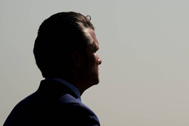 Top Trump official gets torched over stunning decision: ‘What the f--