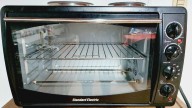 El truco mágico y barato que deja tu horno eléctrico como si recién lo fueras a estrenar