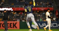 Bauers, Chourio hit 2-run HRs, Woodruff pitches 6 scoreless innings as Brewers beat Pirates 4